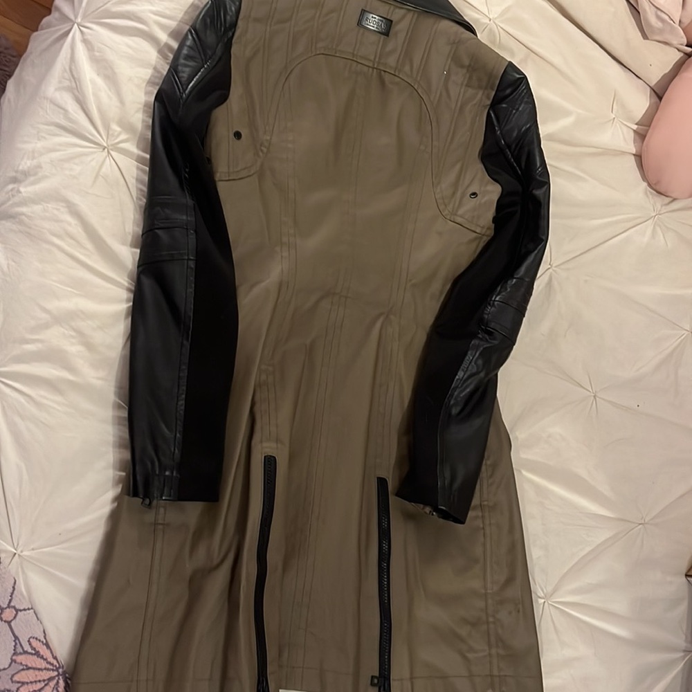 ✨Amazing Rudsak trench coat✨ - Picture 3 of 4